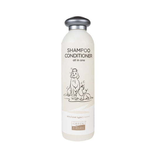 Greenfields Shampoo & Conditioner — productfoto op witte achtergrond