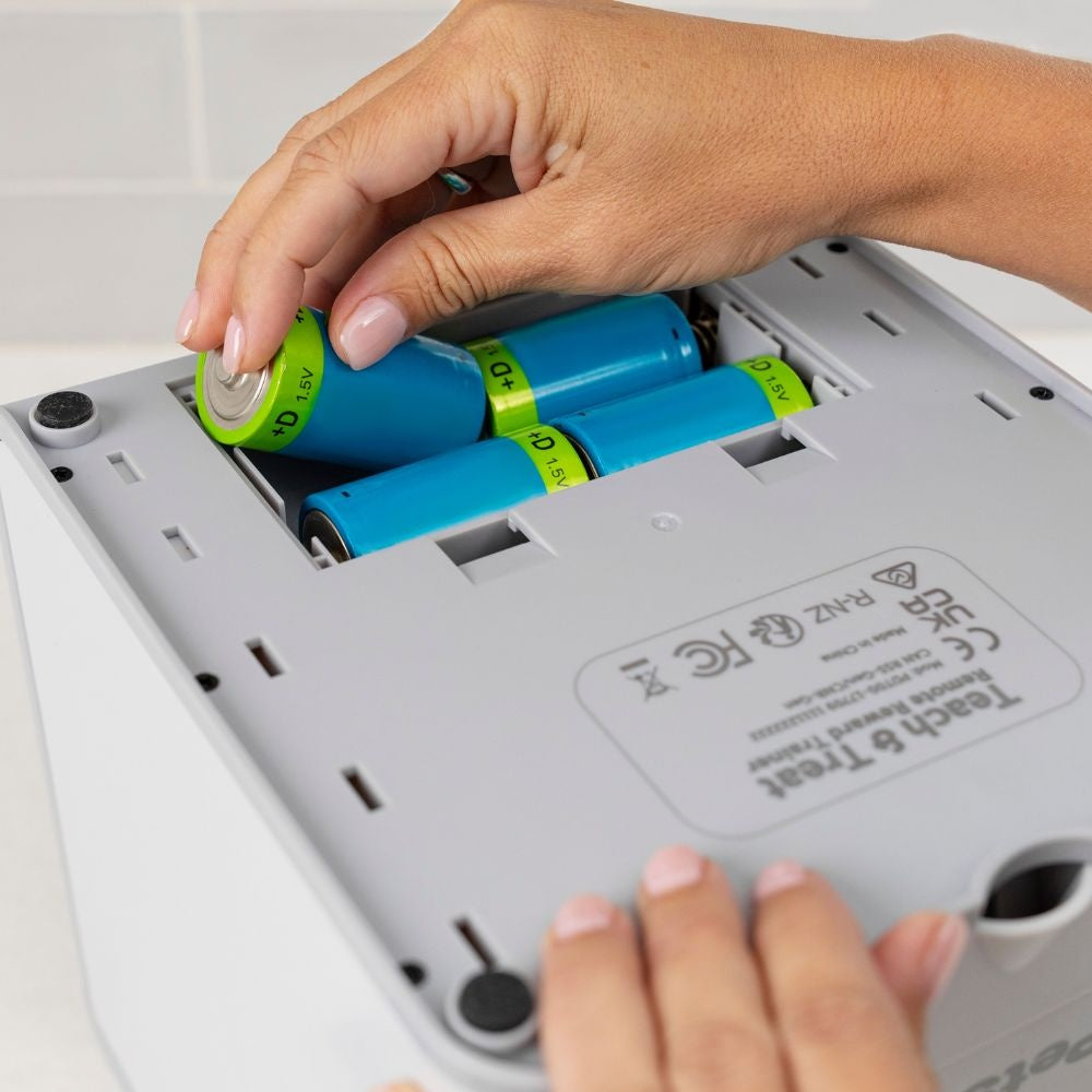 PetSafe Teach & Treat Afstandstrainer — product- en sfeerfoto 9